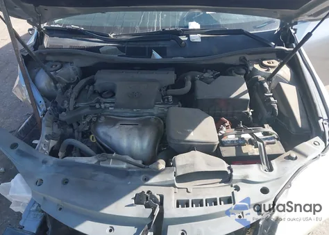 2015 Toyota Camry Le z USA, uszkodzony, nr VIN 4T4BF1FK6FR514542